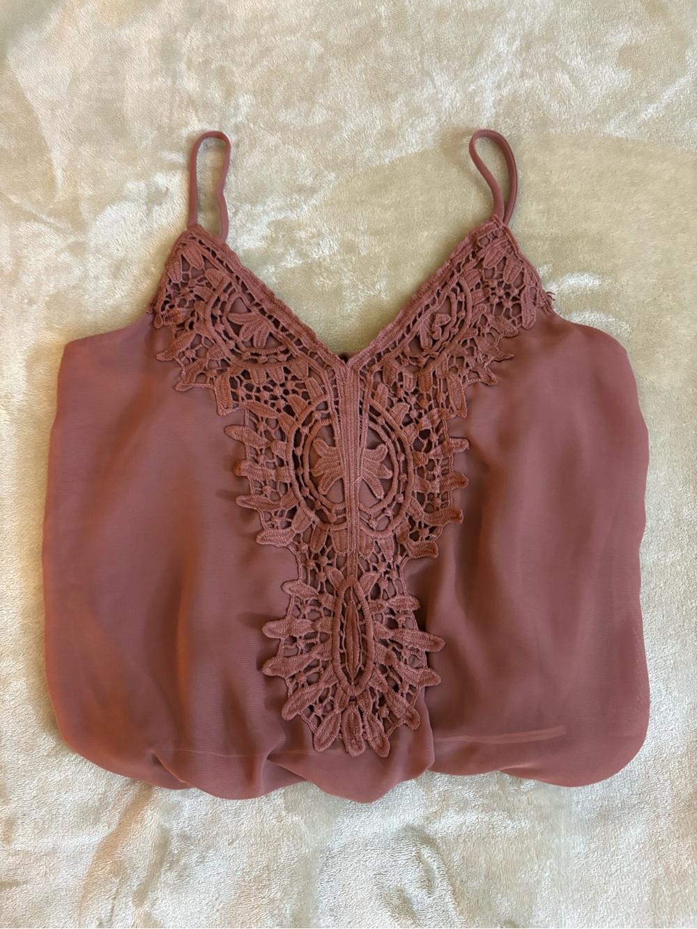 Willow & Root Cami in Dusty Rose Adjustable Straps With Crochet Lace Overlay XS
